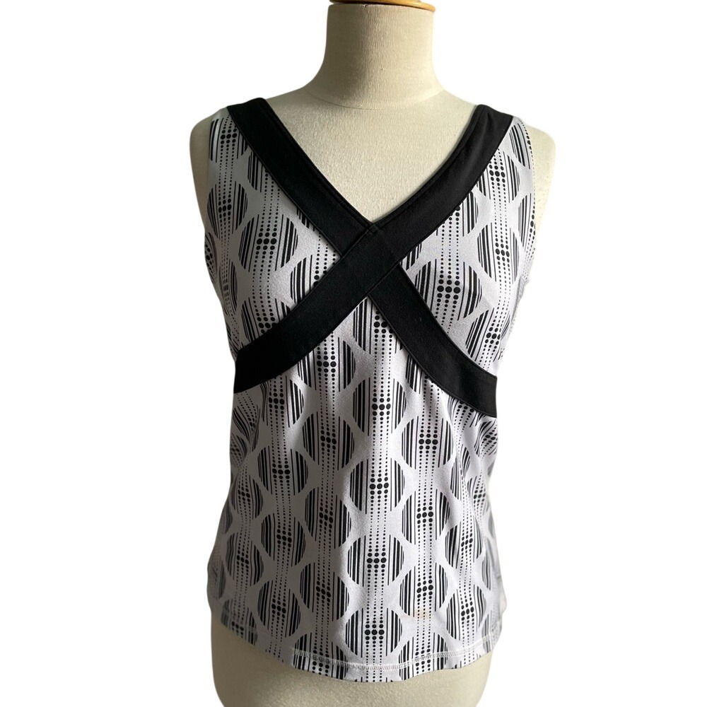 Lululemon Black White Geometric Dot Print Criss Cross V-Neck Athletic Tank Top